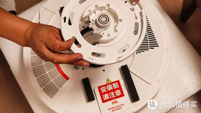 和很多需要安裝的家庭電器一樣,這款產(chǎn)品是包含免費(fèi)上門安裝服務(wù)的